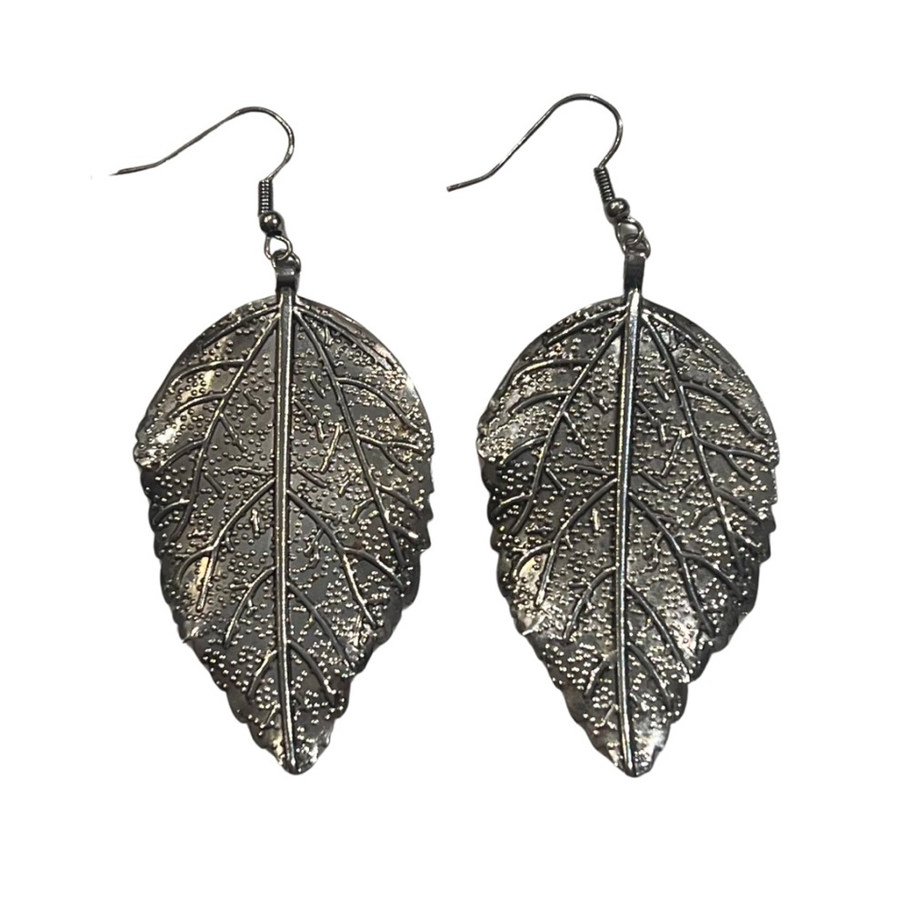 Silver-Tone Leaf Earrings – Retro Boho Chic, Mid Century Modernist Design